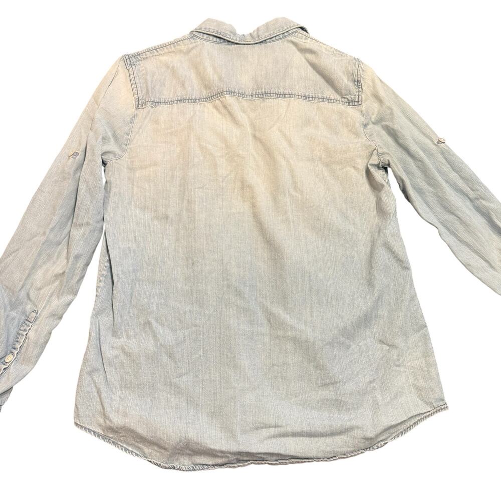J Crew Women’s light chambray button down shirt Size 6 - Picture 5 of 5